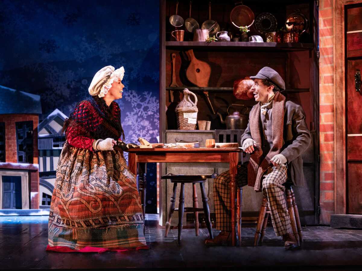Christmas Carol Goes Wrong