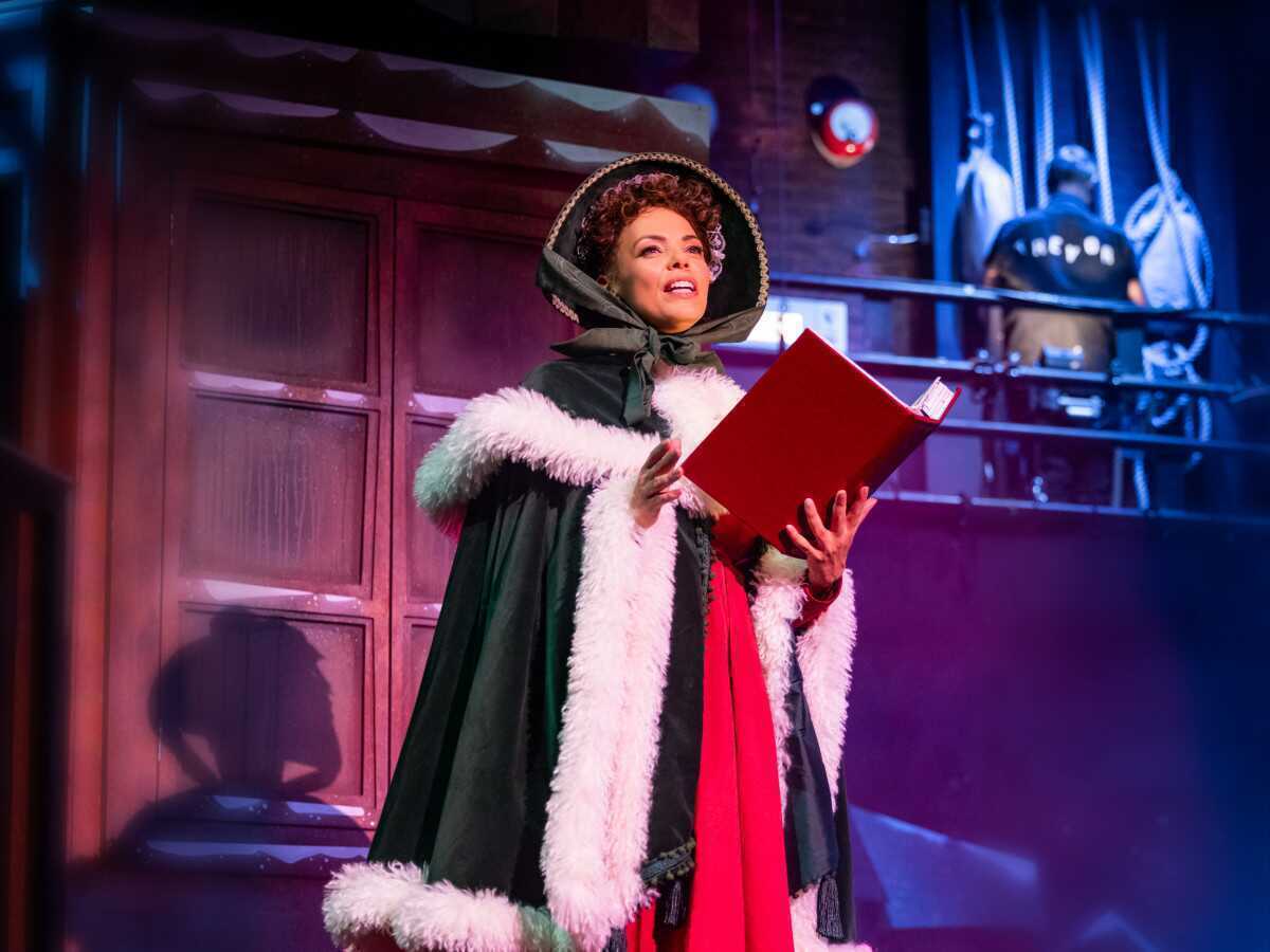 Christmas Carol Goes Wrong